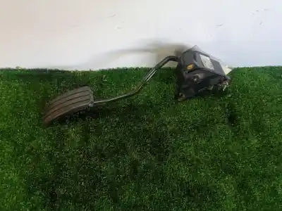 İkinci el araba yedek parçası GAZ PEDALI için RENAULT MEGANE II SEDÁN (LM0/1_)  OEM IAM referansları 8200153268 2854C 10524