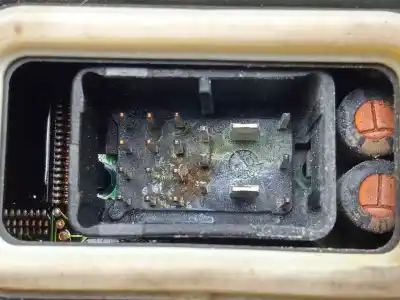 Peça sobressalente para automóvel em segunda mão balastro de xenon por bmw serie 6 cabrio (e64) 4.4 v8 32v cat referências oem iam 6939069  