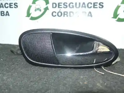 Peça sobressalente para automóvel em segunda mão puxador interior dianteiro direito por seat leon (1p1) 1.9 tdi referências oem iam 5p0837114