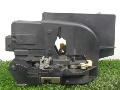 İkinci el araba yedek parçası sol ön kapi kilidi için renault laguna (b56) 2.0 rt (b56c/h/l) oem iam referansları   