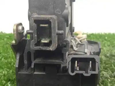 İkinci el araba yedek parçası sol ön kapi kilidi için renault laguna (b56) 2.0 rt (b56c/h/l) oem iam referansları   