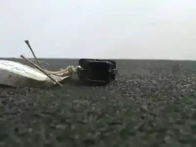 Peça sobressalente para automóvel em segunda mão botão / interruptor elevador vidro traseiro direito por ford focus c-max (cap) 2.0 tdci cat referências oem iam   