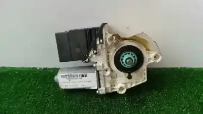 Peça sobressalente para automóvel em segunda mão motor elevador vidro traseiro direito por seat leon (1p1) 2.0 tdi referências oem iam 1k0959704n