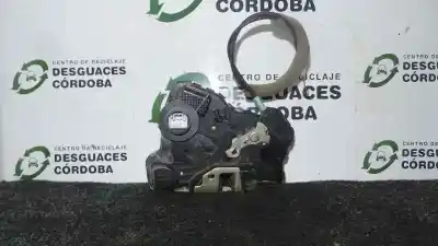 Second-hand car spare part left front door lock for toyota corolla (e12) 1.6 16v oem iam references 