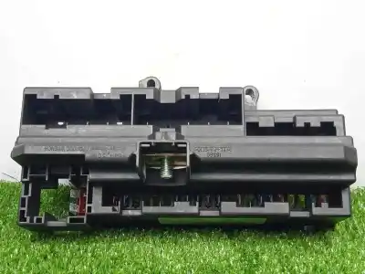 Second-hand car spare part fuse box unit for bmw serie 7 (e65/e66) 3.0 turbodiesel cat oem iam references 6900582  