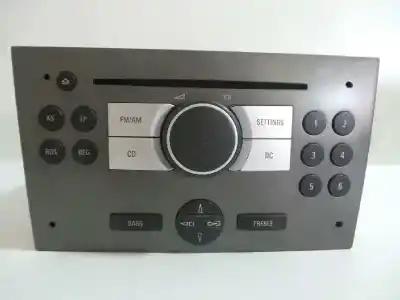 Second-hand car spare part AUDIO SYSTEM / RADIO CD for OPEL CORSA C (X01)  OEM IAM references 7643104310 - 13113145AA - CD30 CD30 - BLAUPUNKT 