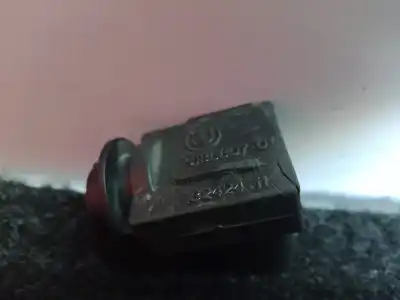 Peça sobressalente para automóvel em segunda mão sensor por bmw serie 3 touring (e91) 2.0 turbodiesel cat referências oem iam 9136607 - 13242411