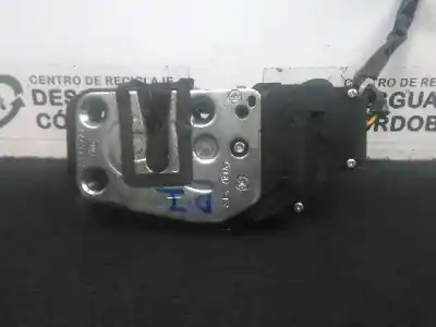 Second-hand car spare part left front door lock for kia sorento (bl) (2002->) 2.5 crdi oem iam references 