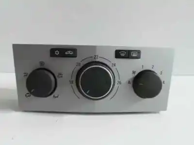 Pièce détachée automobile d'occasion COMMANDE DE CLIMATISATION / CHAUFFAGE pour OPEL ASTRA H BERLINA  Références OEM IAM 13245118 - 901512690001   Pièce détachée automobile d'occasion COMMANDE DE CLIMATISATION / CHAUFFAGE pour OPEL ASTRA H BERLINA  Références OEM IAM 13245118 - 901512690001