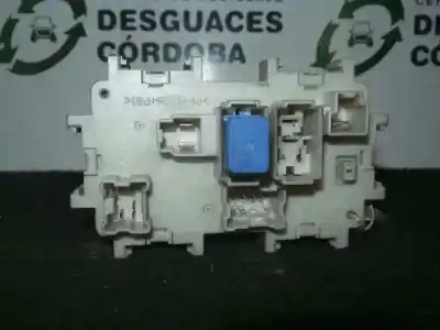 Pezzo di ricambio per auto di seconda mano scatola relè/fusibili per nissan navara pick-up (d40m) 2.5 dci diesel cat riferimenti oem iam ea00a - 1351 - 5e07 - 1351ea00a5e07  