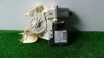 Автозапчастина б/у двигатель заднього правого скла для ford focus berlina (cap) 1.6 tdci cat посилання на oem iam 5wk11575j - 0130822218 - 994814101 - e521f - 98153