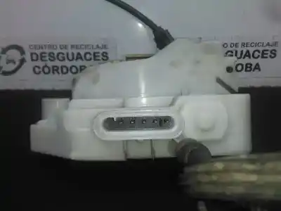 Peça sobressalente para automóvel em segunda mão fechadura da porta dianteira esquerda por citroen c2 1.4 hdi referências oem iam   