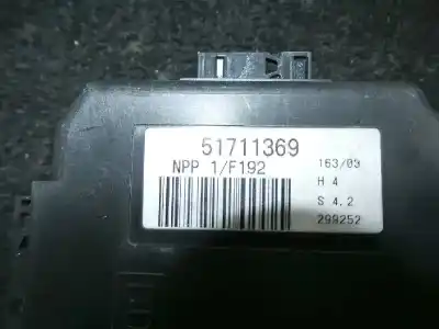 Pezzo di ricambio per auto di seconda mano modulo elettronico per fiat stilo (192) 1.9 jtd cat riferimenti oem iam 51711369 - 299252 - npp1f192  