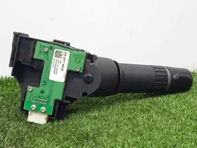 Second-hand car spare part headlights switch for mazda 2 (de_, dh_) 1.3 (de3fs) oem iam references df7166122 1.niebla 