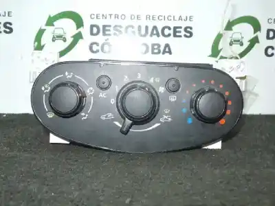 Recambio de automóvil de segunda mano de mando calefaccion / aire acondicionado para dacia sandero 0.9 tce cat referencias oem iam t1019674j - a131115al  