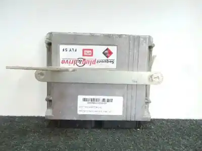 Peça sobressalente para automóvel em segunda mão centralina de motor uce por piaggio (vespa) porter pick - up 1.3 16v (glp) referências oem iam de8151141 - spdpq007114