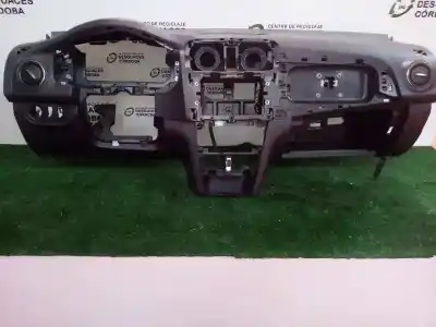Pièce détachée automobile d'occasion TABLEAU DE BORD pour DACIA SANDERO  Références OEM IAM 278600249R  