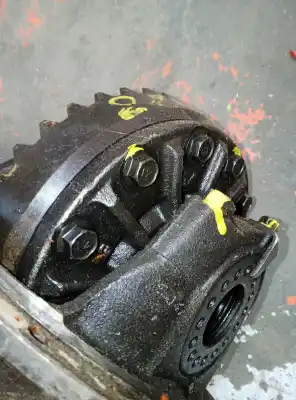 Second-hand car spare part rear differential for mitsubishi pajero 2.5 td oem iam references mb393572  relacion: 4.87 - 4,87