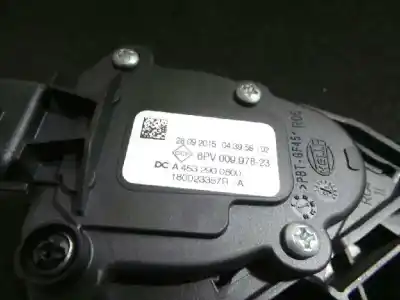 Second-hand car spare part accelerator pedal for smart forfour 0.9 turbo cat oem iam references a4532900800 - 180023357ra - 6pv00997823  