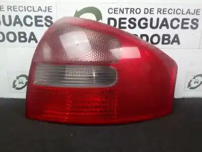 Peça sobressalente para automóvel em segunda mão farolim traseiro direito por audi a6 berlina (4b2) 2.5 tdi referências oem iam 4b5945096