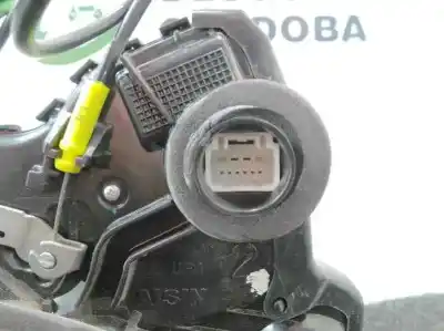 Автозапчастина б/у замок передній праві двері для toyota auris (_e15_) 1.4 d-4d (nde150_) посилання на oem iam 6903002220  
