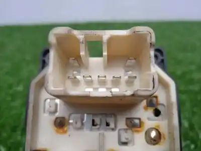 Second-hand car spare part left front power window switch for kia picanto 1.0 cat oem iam references  7.cables 