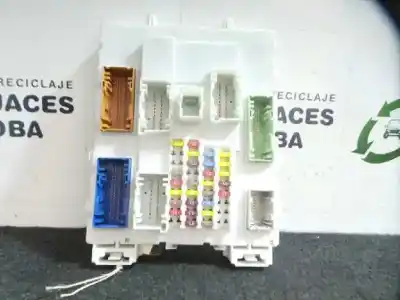 Peça sobressalente para automóvel em segunda mão caixa de fusíveis e relés por ford focus (2014-2018) iii 1.5 tdci referências oem iam f1ft14014chd - j12j44j52j54 - gv6t14a073df