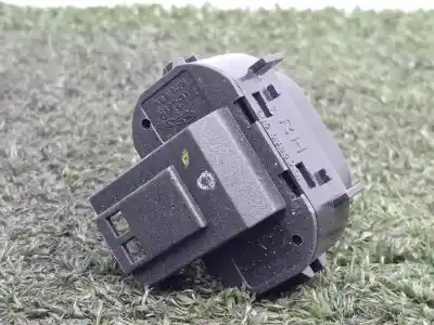 Second-hand car spare part right front power window switch for jaguar s-type 3.0 v6 24v cat oem iam references lnc6388ab  1.boton