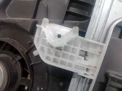 Second-hand car spare part driver left window regulator for kia cee´d (jd) 1.4 cvvt oem iam references 82470a2800  