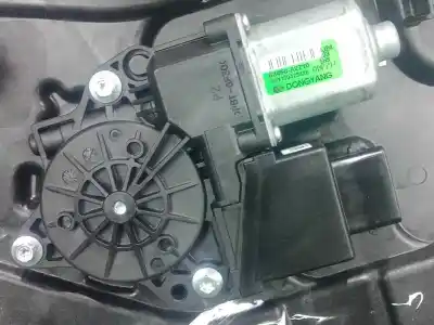 Second-hand car spare part driver left window regulator for kia cee´d (jd) 1.4 cvvt oem iam references 82470a2800  