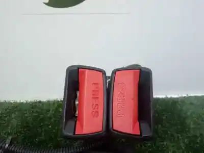 Pezzo di ricambio per auto di seconda mano gancio cintura posteriore sinistro per kia cee´d (jd) 1.4 cvvt riferimenti oem iam 20141230