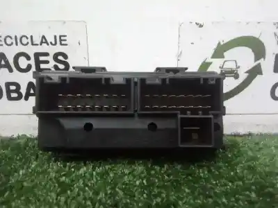 Second-hand car spare part fuse box unit for kia cee´d (jd) 1.4 cvvt oem iam references 919513x130  