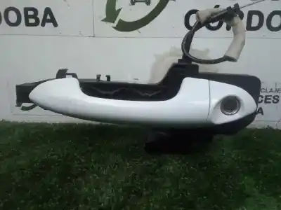 Pezzo di ricambio per auto di seconda mano maniglia esterna anteriore sinistra per kia cee´d (jd) 1.4 cvvt riferimenti oem iam 82651a2000