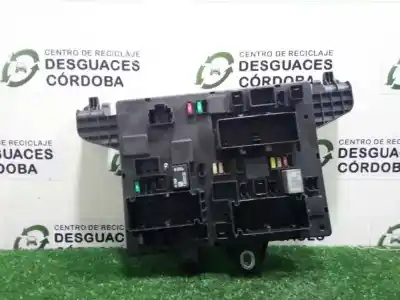 Pezzo di ricambio per auto di seconda mano SCATOLA RELÈ/FUSIBILI per OPEL ASTRA J (P10)  Riferimenti OEM IAM 13302300 - 365927271  
