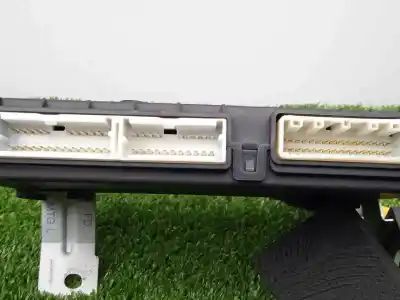 Second-hand car spare part electronic module for hyundai i30cw 1.6 crdi cat oem iam references 954002r000  