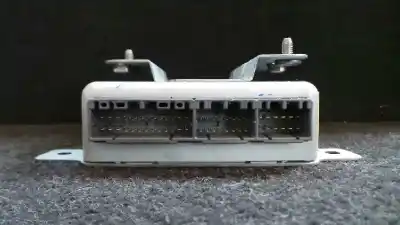 Pezzo di ricambio per auto di seconda mano CONTROLLARE UNITÀ DI CONTROLLO per SSANGYONG RODIUS  Riferimenti OEM IAM 8716121101 - A000224 - 97RA010035  