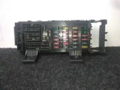 Pièce détachée automobile d'occasion boîtes à fusibles pour daewoo tacuma (u100) 1.6 références oem iam 02377n - u100 - ak4265 - u100ak4265