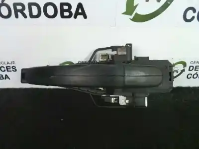 Peça sobressalente para automóvel em segunda mão puxador exterior frente direito por ford transit connect 1.6 tdci cat referências oem iam dt11v224a36bc