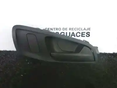 Peça sobressalente para automóvel em segunda mão puxador interior dianteiro direito por ford transit connect 1.6 tdci cat referências oem iam dt11v22600ac