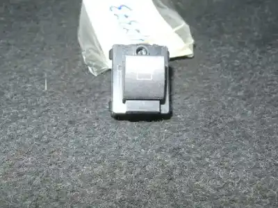 Peça sobressalente para automóvel em segunda mão botão / interruptor elevador vidro traseiro esquerdo por bmw serie 7 (e65/e66) 3.6 v8 32v cat referências oem iam 