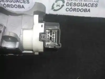 Pièce détachée automobile d'occasion commutateur d'allumage pour volvo s60 berlina 2.4 diesel références oem iam 73760 8.pin 