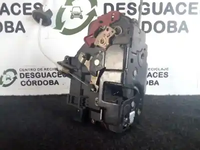 Peça sobressalente para automóvel em segunda mão fechadura da porta dianteira direita por audi a4 berlina (8e) 1.9 tdi (96kw) referências oem iam 8e1837016c