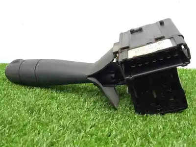 Peça sobressalente para automóvel em segunda mão comutador de limpa vidros por dacia duster 1.6 16v cat referências oem iam 8200792584  