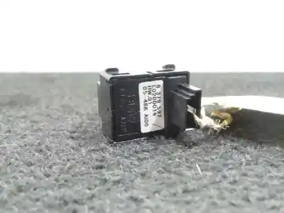 Second-hand car spare part right front power window switch for bmw serie 7 (e65/e66) 4.0 v8 cat oem iam references 8379597 - e0200016  