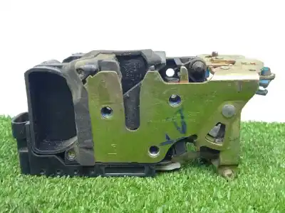 Second-hand car spare part left front door lock for daewoo lanos 1.6 cat oem iam references   