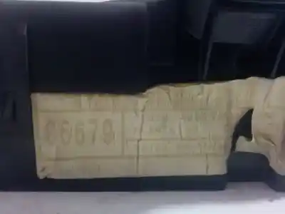 Second-hand car spare part fuse box unit for seat leon (1p1) 1.9 tdi oem iam references   