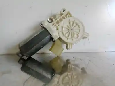 Peça sobressalente para automóvel em segunda mão motor elevador vidro traseiro direito por bmw x5 (e70) 3.0 turbodiesel cat referências oem iam 0130821461 - 6967262 - 974624100