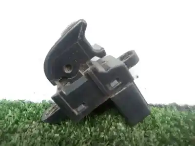 Peça sobressalente para automóvel em segunda mão botão / interruptor elevador vidro traseiro direito por ford ranger (et) 2.5 tdci cat referências oem iam ur5666370