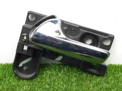 Peça sobressalente para automóvel em segunda mão puxador interior traseiro esquerdo por fiat freemont (345) 2.0 16v multijet cat referências oem iam 937071