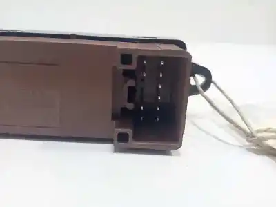 Pièce détachée automobile d'occasion commande de lève vitre arrière droit pour mazda cx-7 (er) 2.2 mzr-cd awd (er10a) références oem iam eh6366380  